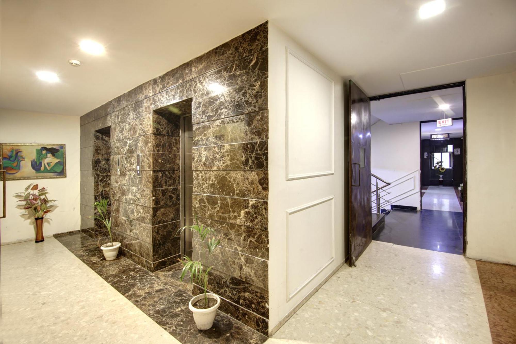 Hotel Wk Comfort - Near White Clove Nueva Delhi Exterior foto