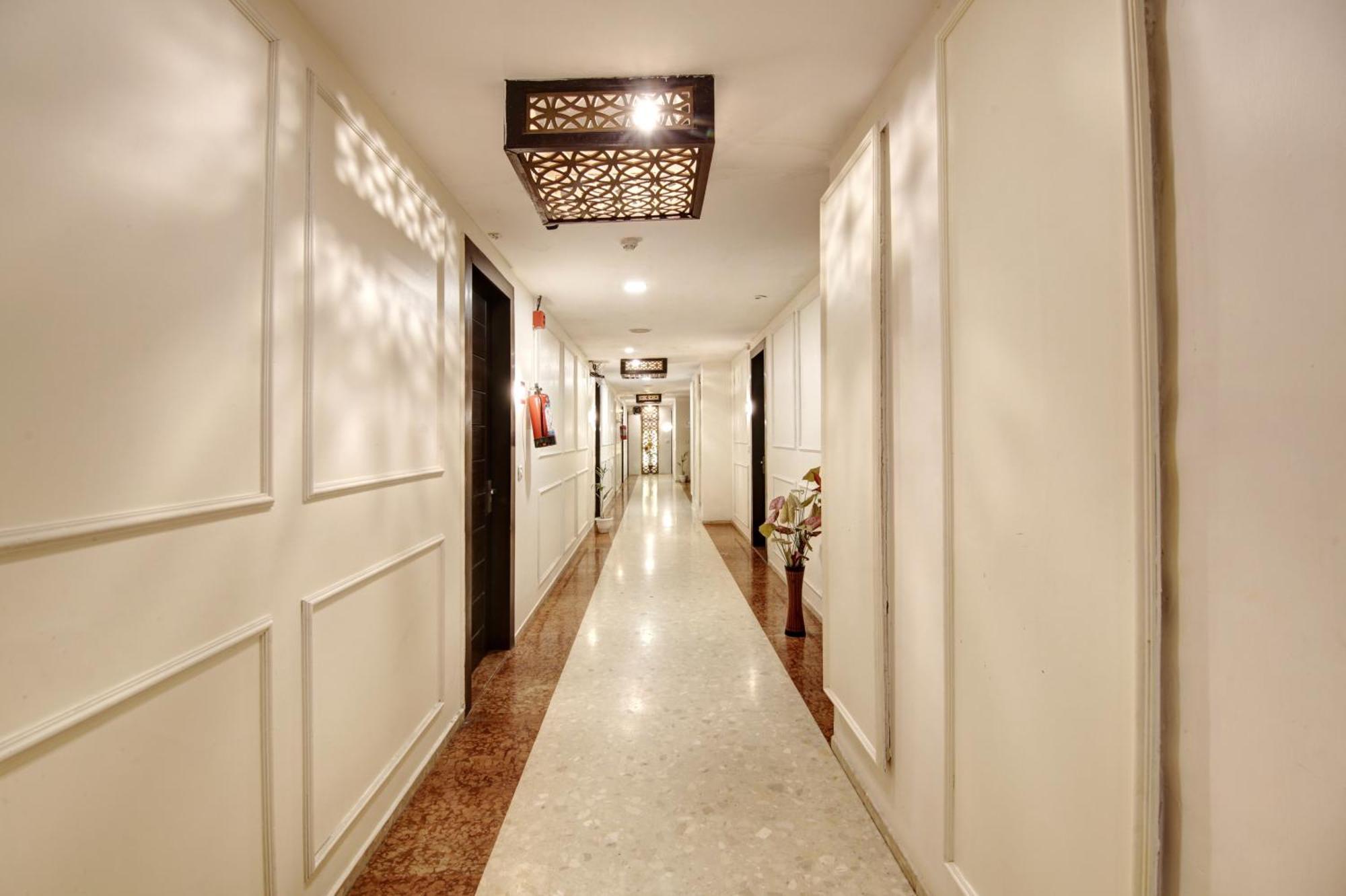 Hotel Wk Comfort - Near White Clove Nueva Delhi Exterior foto