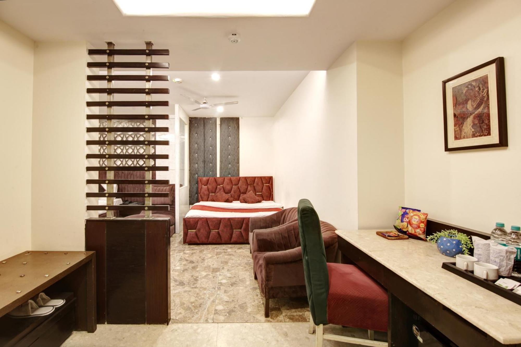 Hotel Wk Comfort - Near White Clove Nueva Delhi Exterior foto