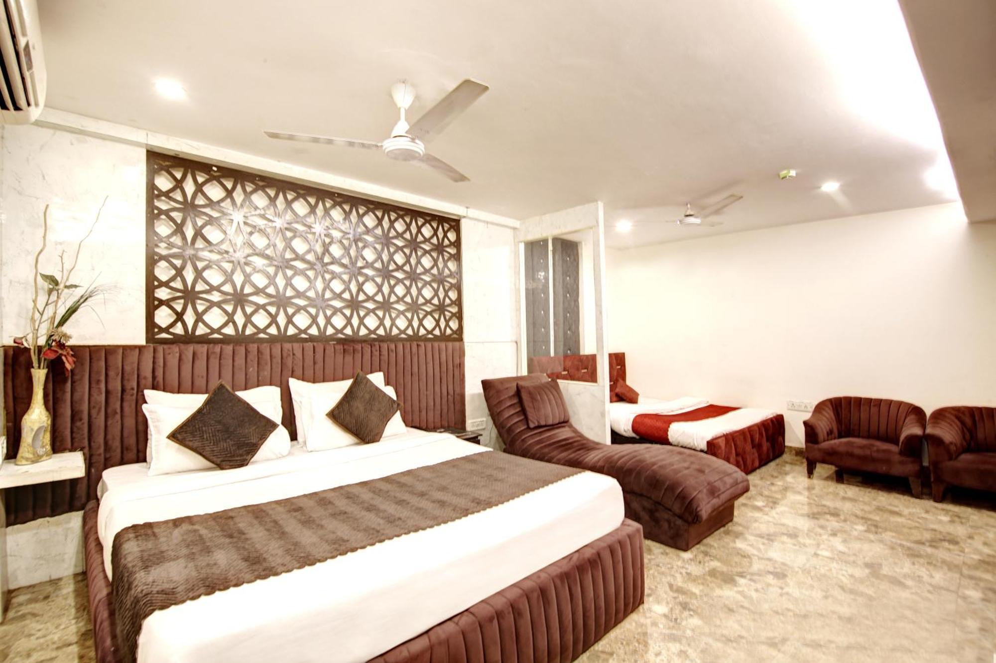 Hotel Wk Comfort - Near White Clove Nueva Delhi Exterior foto