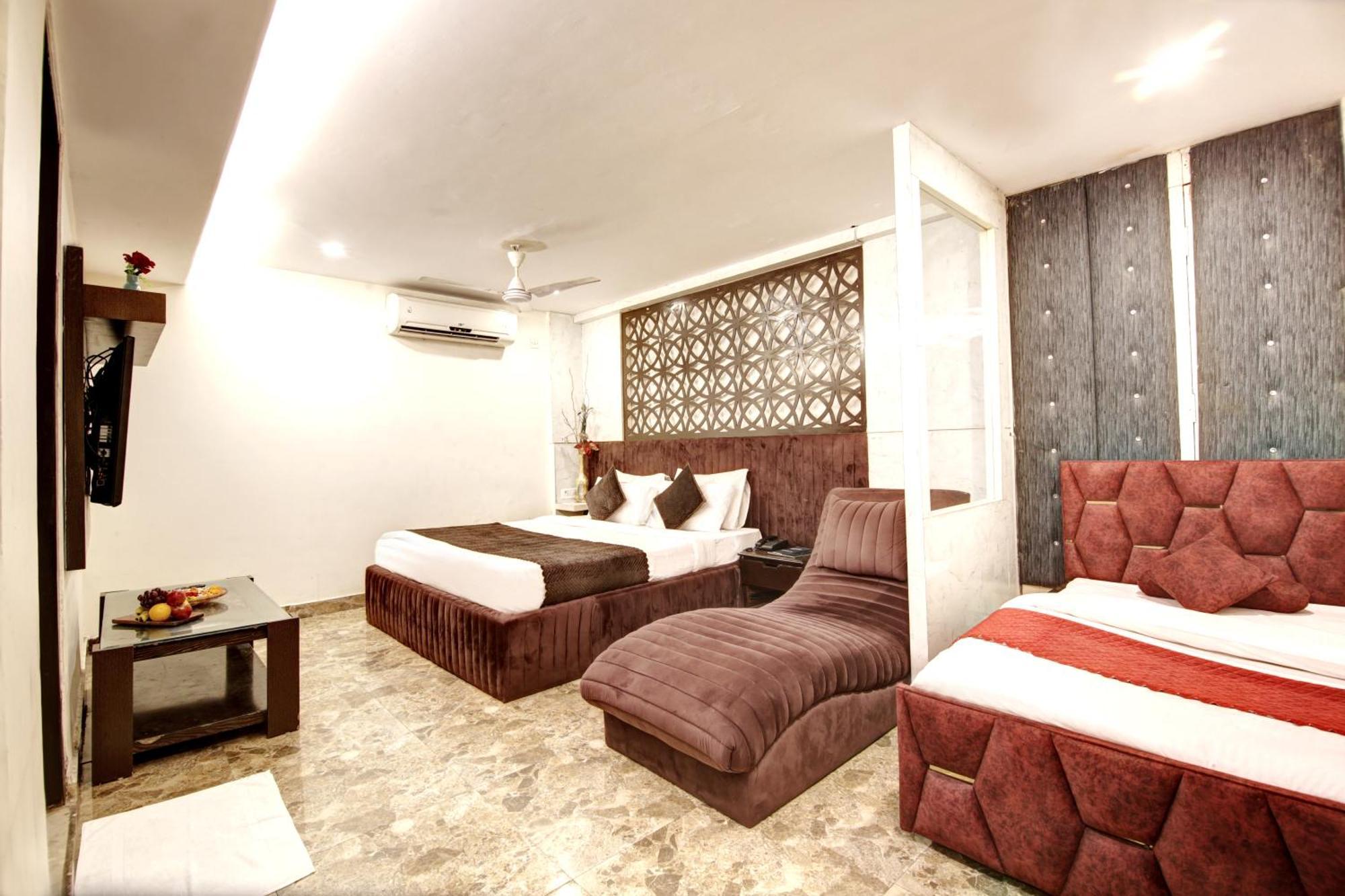 Hotel Wk Comfort - Near White Clove Nueva Delhi Exterior foto