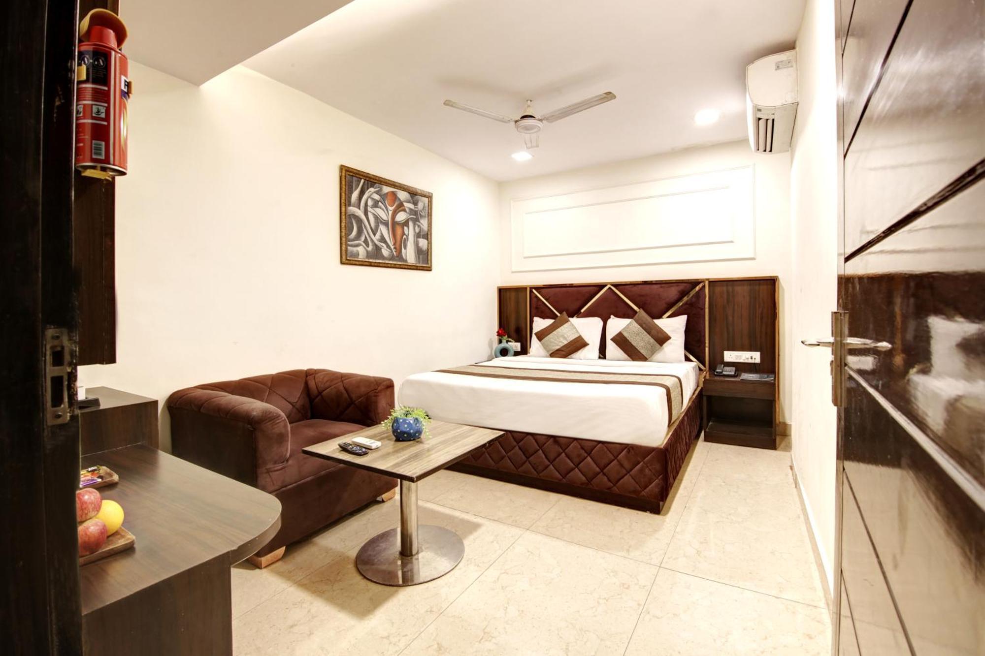 Hotel Wk Comfort - Near White Clove Nueva Delhi Exterior foto