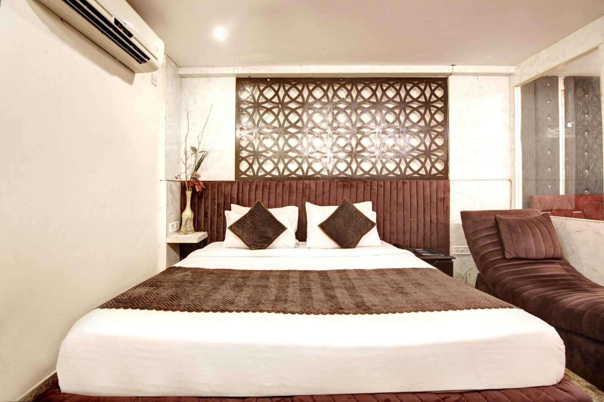 Hotel Wk Comfort - Near White Clove Nueva Delhi Exterior foto