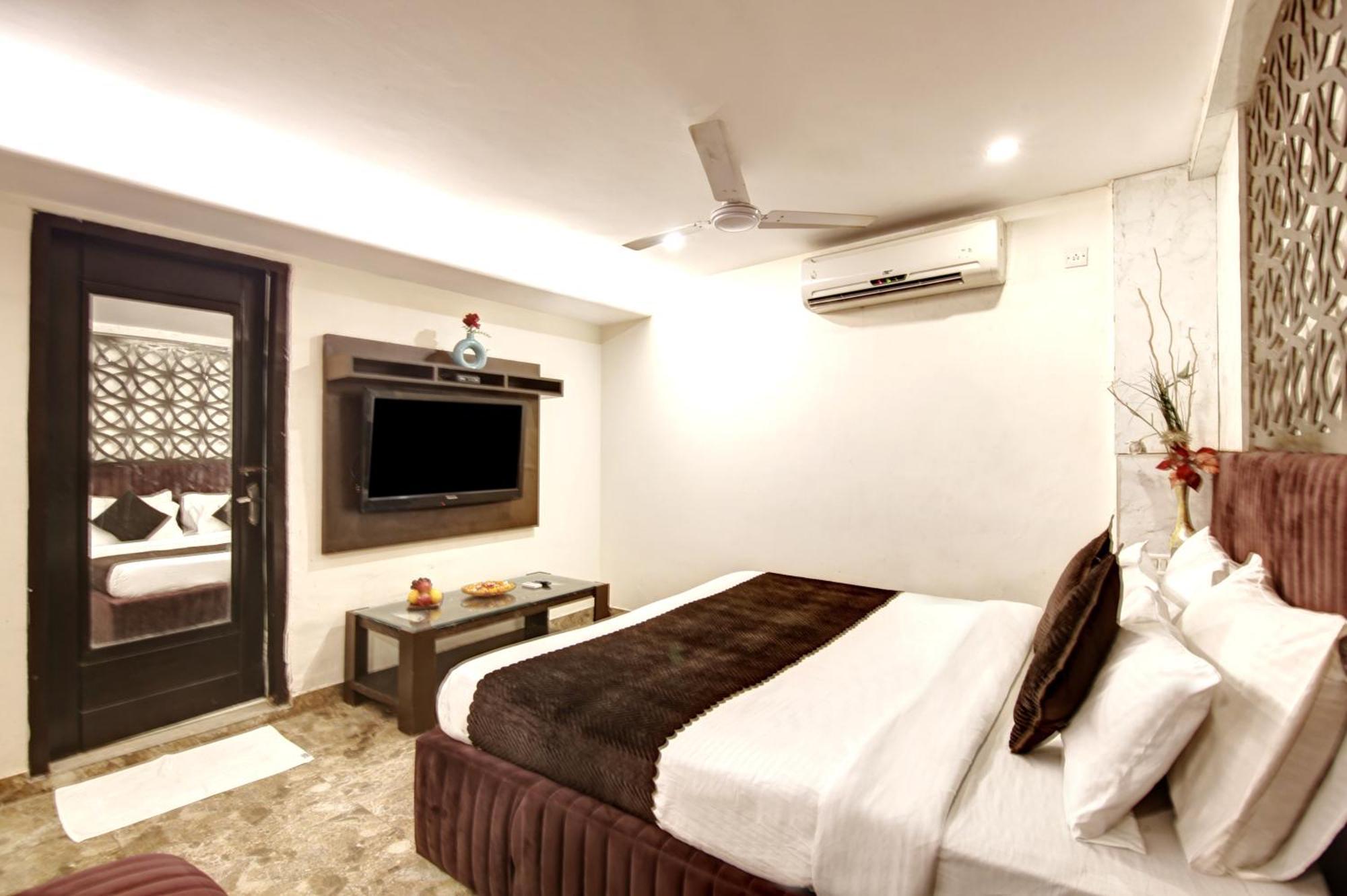 Hotel Wk Comfort - Near White Clove Nueva Delhi Exterior foto