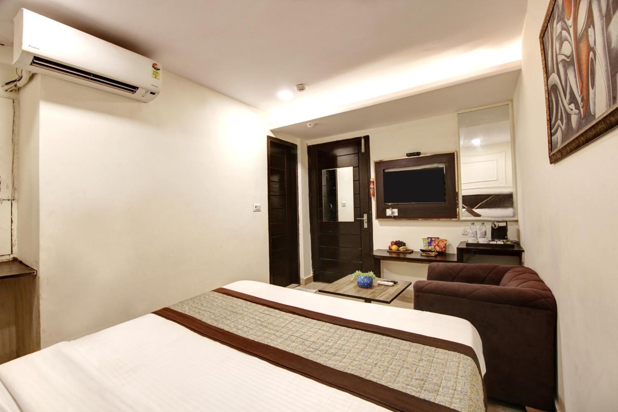 Hotel Wk Comfort - Near White Clove Nueva Delhi Exterior foto