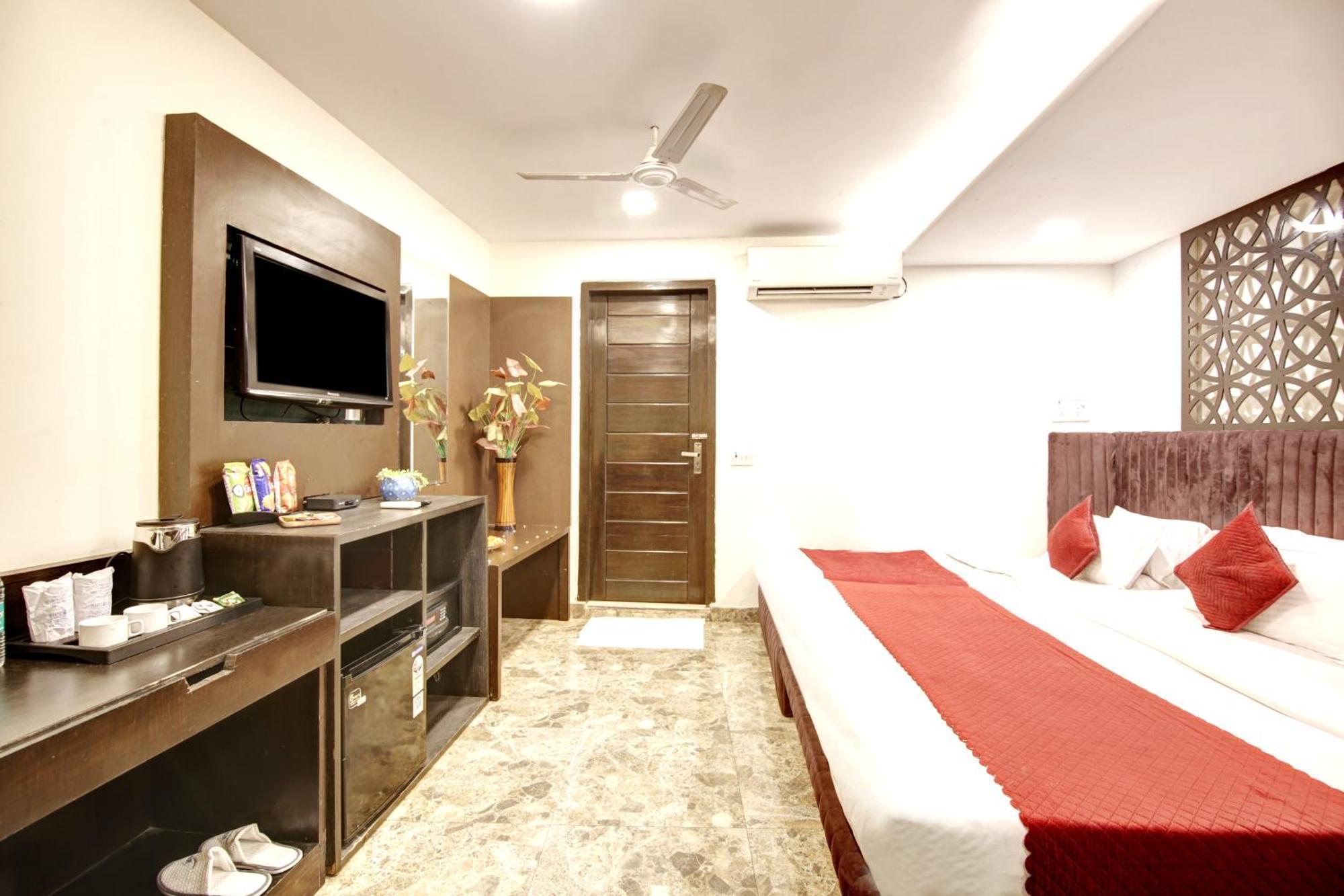 Hotel Wk Comfort - Near White Clove Nueva Delhi Exterior foto